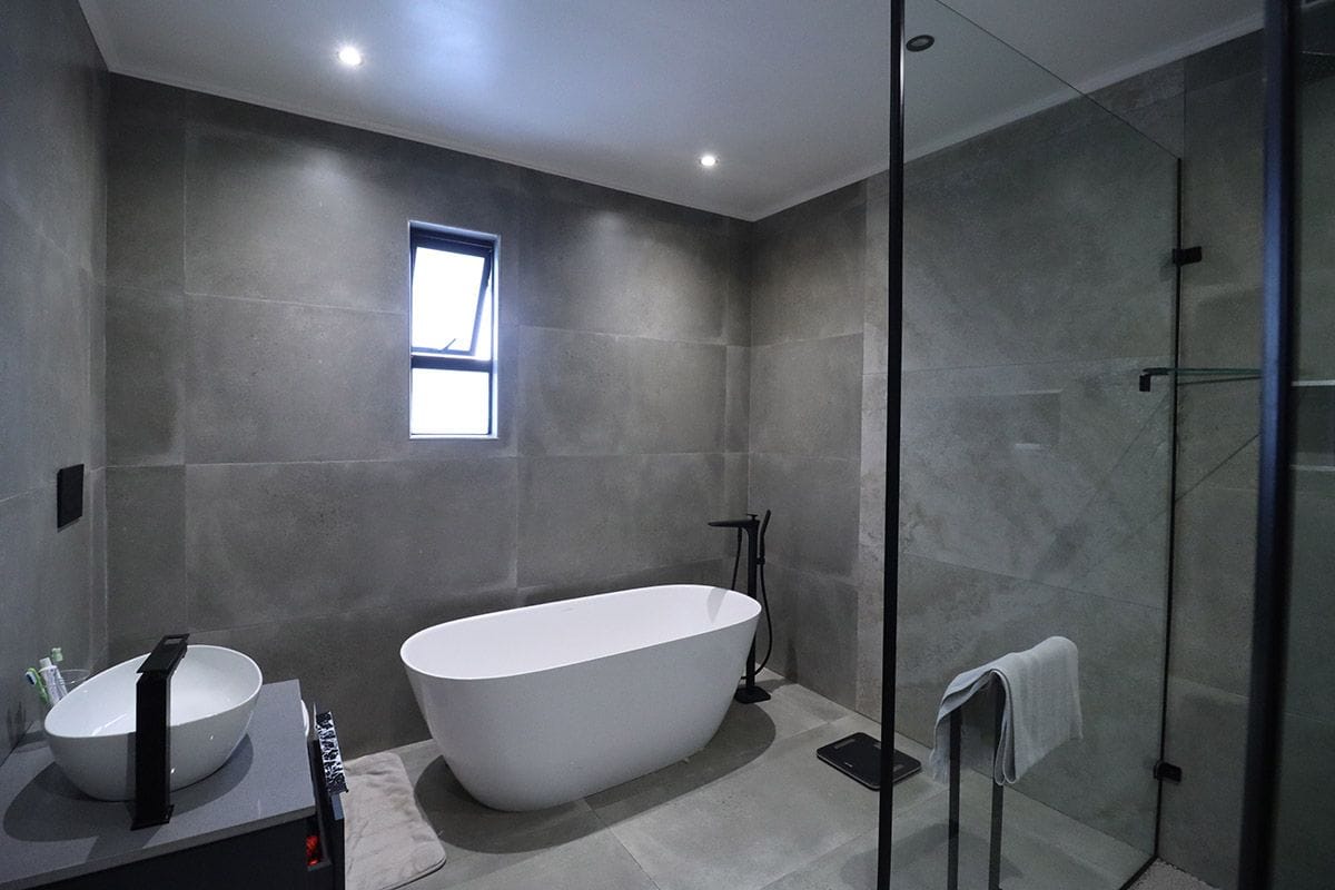 5 Bed House Property for Sale in Bryanston, Sandton (Gauteng)
