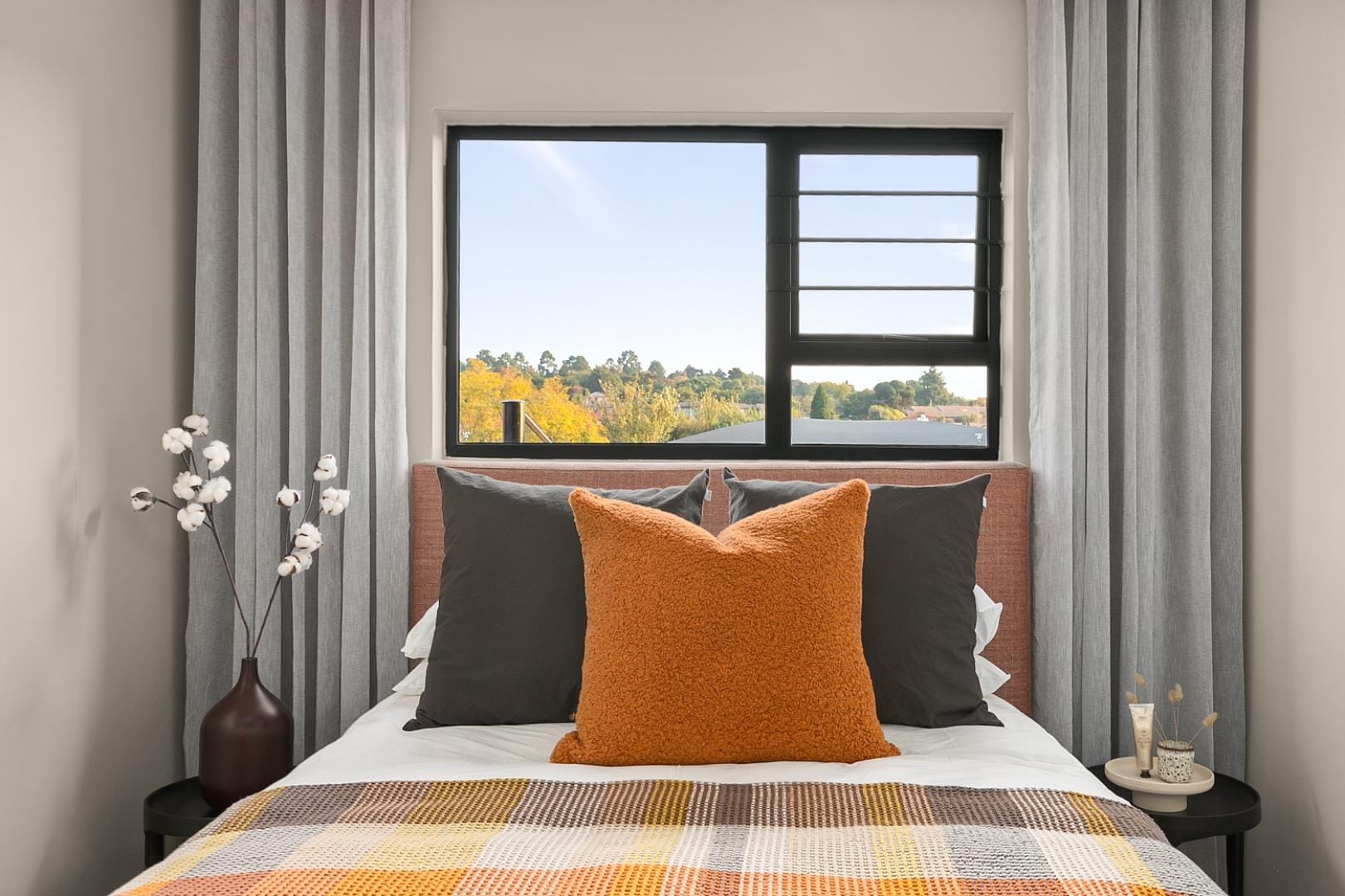 2 Bed Apartment Property for Sale in Rembrandt Park, Johannesburg (Gauteng)